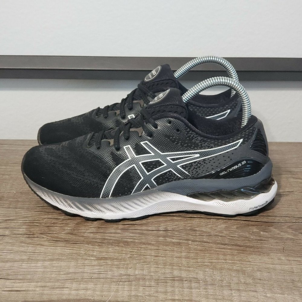 Asics Gel Nimbus 23 Women's Running Shoes Size 7 Wide Black